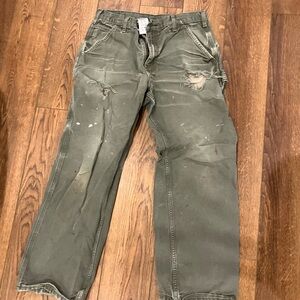 Distressed Carhartt Work Pants- Olive green